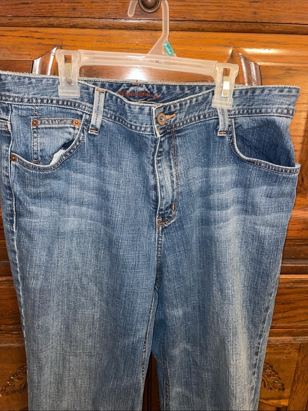 Eddie Bauer Women's Straight Leg Faded Blue Jeans, 12 Short - Picture 7 of 9